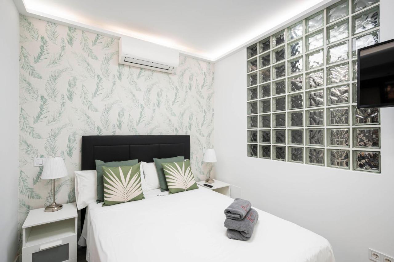 Noviciado Apartment Madrid Exterior photo